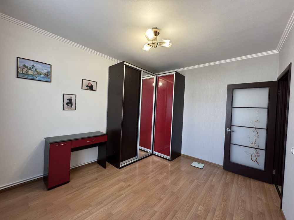 Продам чудову 3к квартиру з ремонтом в м. Миронівка
