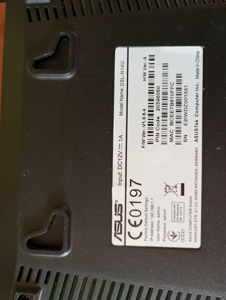 Router ASUS DSL-N14U
