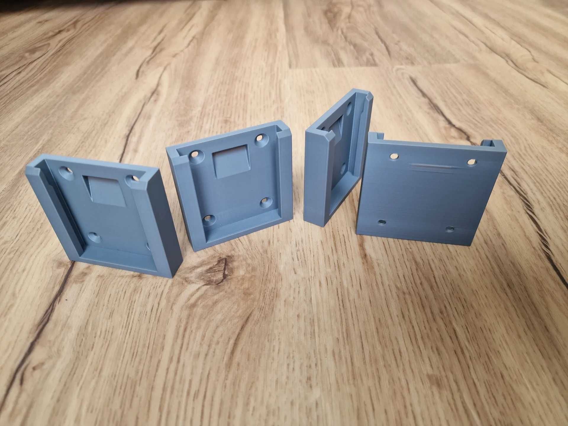 Uchwyt ścienny na akumulator Bosch 18V – druk 3D