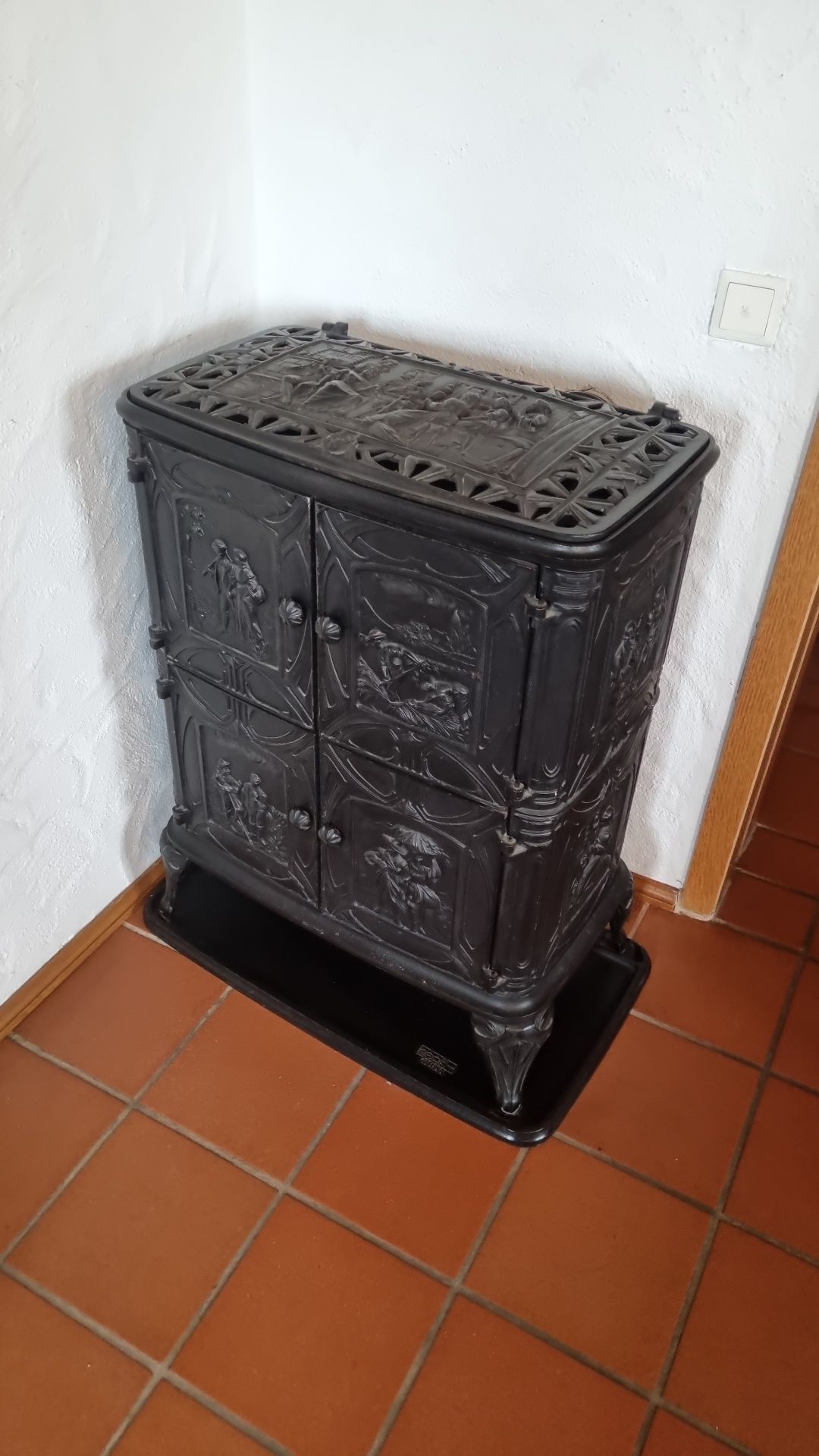 Piec kominek rzeliwny