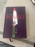 Книжка « Ромео» ,нова
