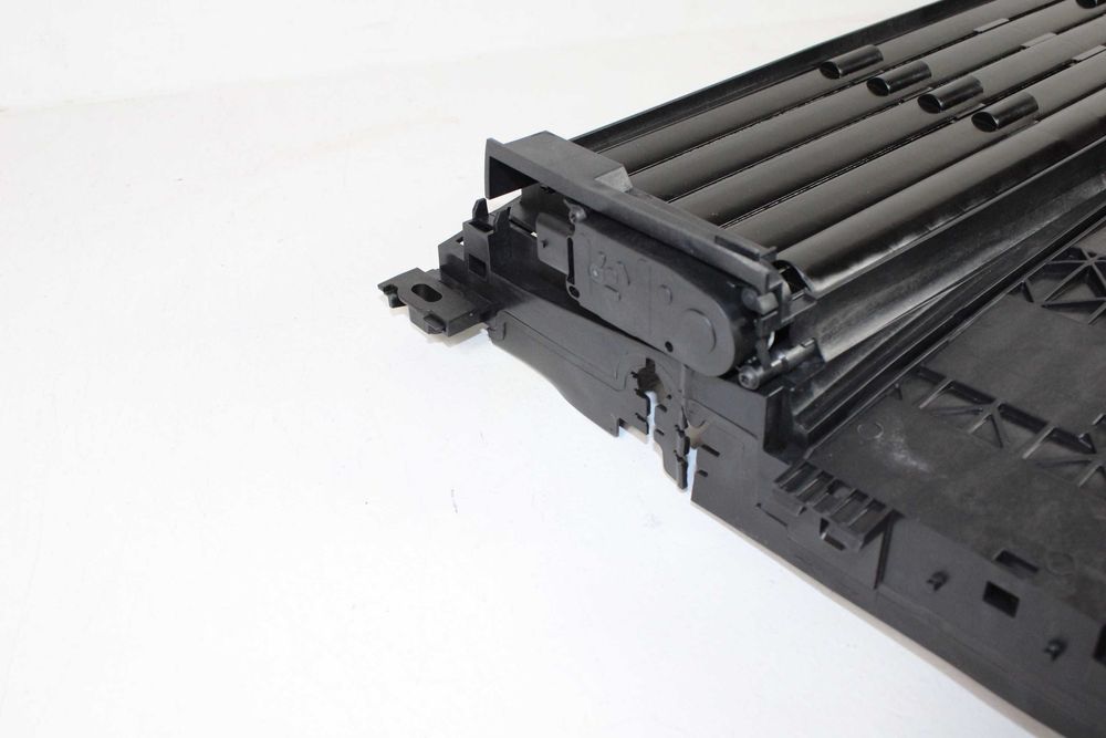 Opel Grandland Astra L Peugeot 308 II żaluzja chłodnic nowa oryginalna