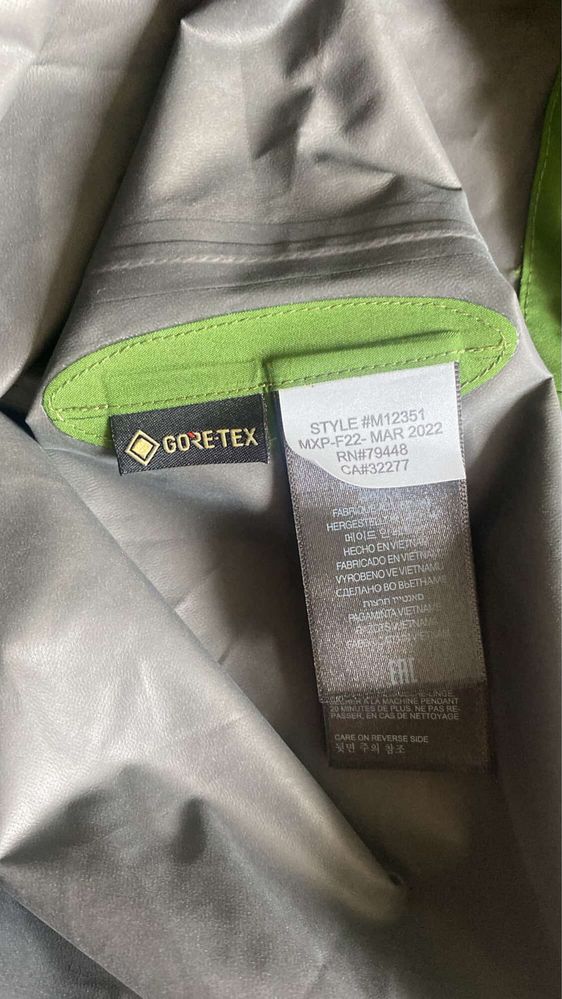 Чоловіча мінімалістична професійна куртка MARMOT Gore-tex PRO Size XXL