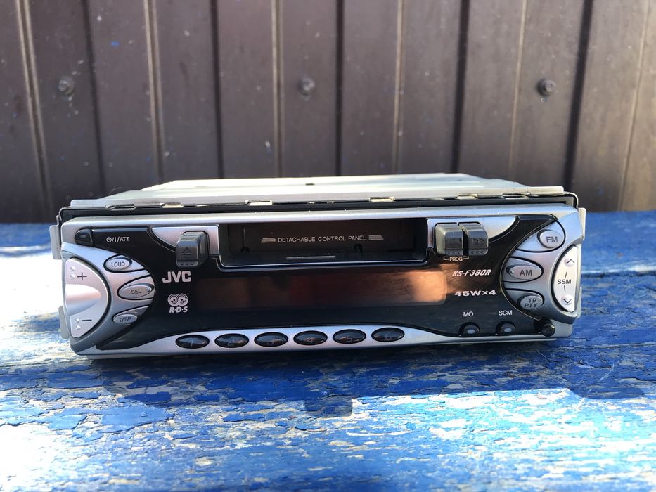 Автомагнітола касетна JVS KS-F380R