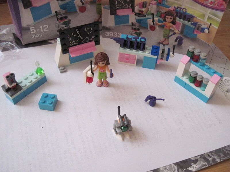 Lego Friends 3933 Laboratorium Olivii