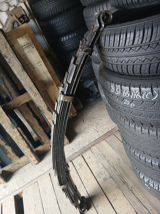 Ресори нові на москвич пірожок виробництва СССР, 8000грн 2 шт.