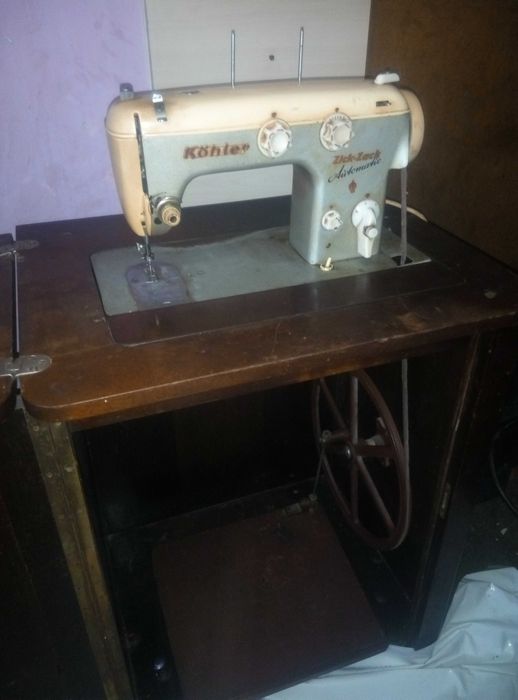 Швейная машинка кехлер зиг-заг автомат.
