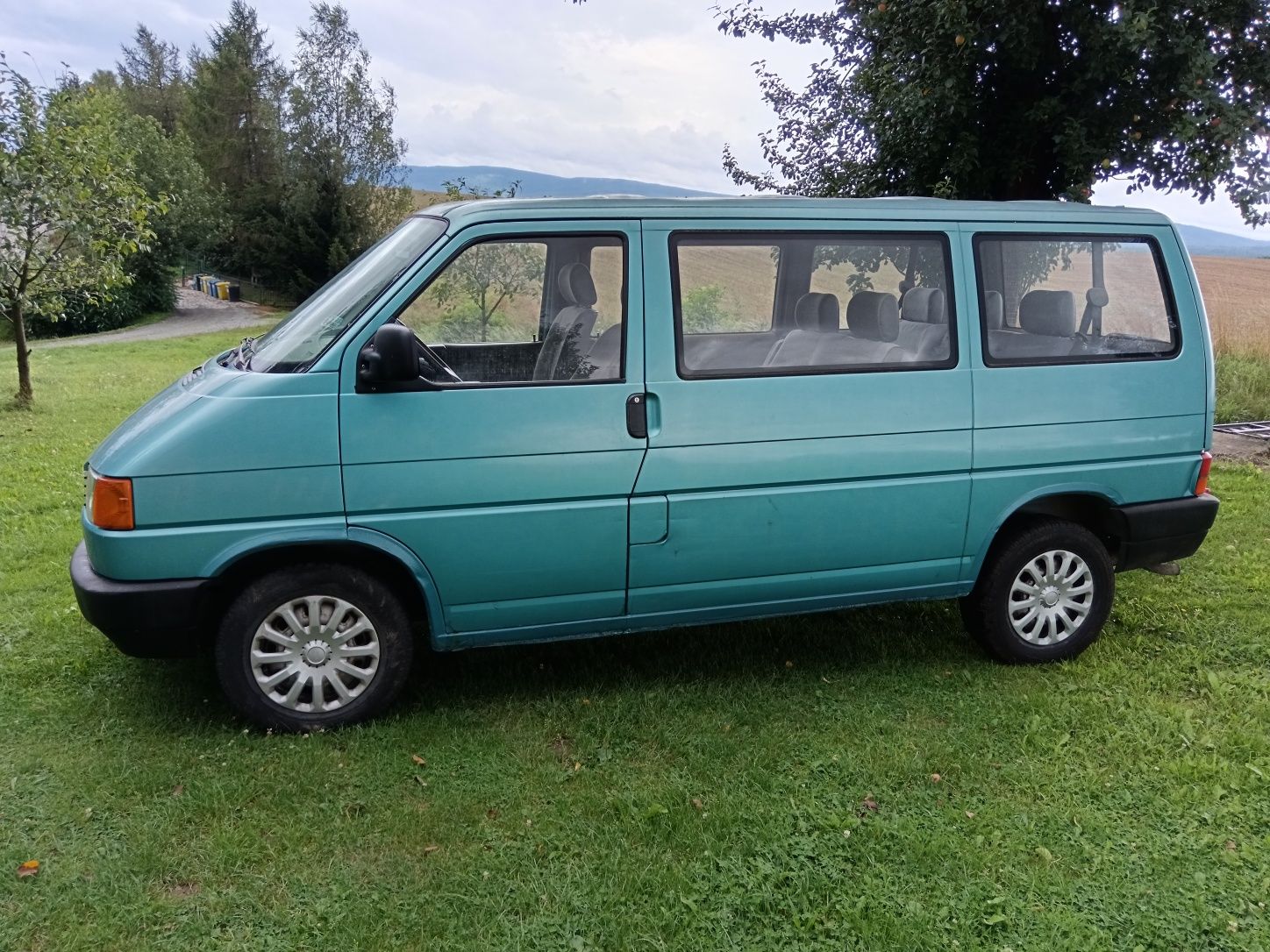 VW T4 Caravelle 2.4 D