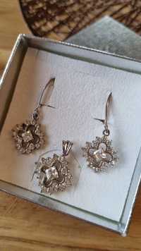 Komplet srebrnej biżuterii z cyrkoniami