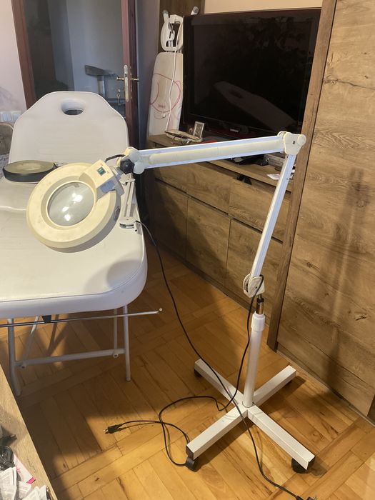 Lampa Kosmetyczna z Lupą