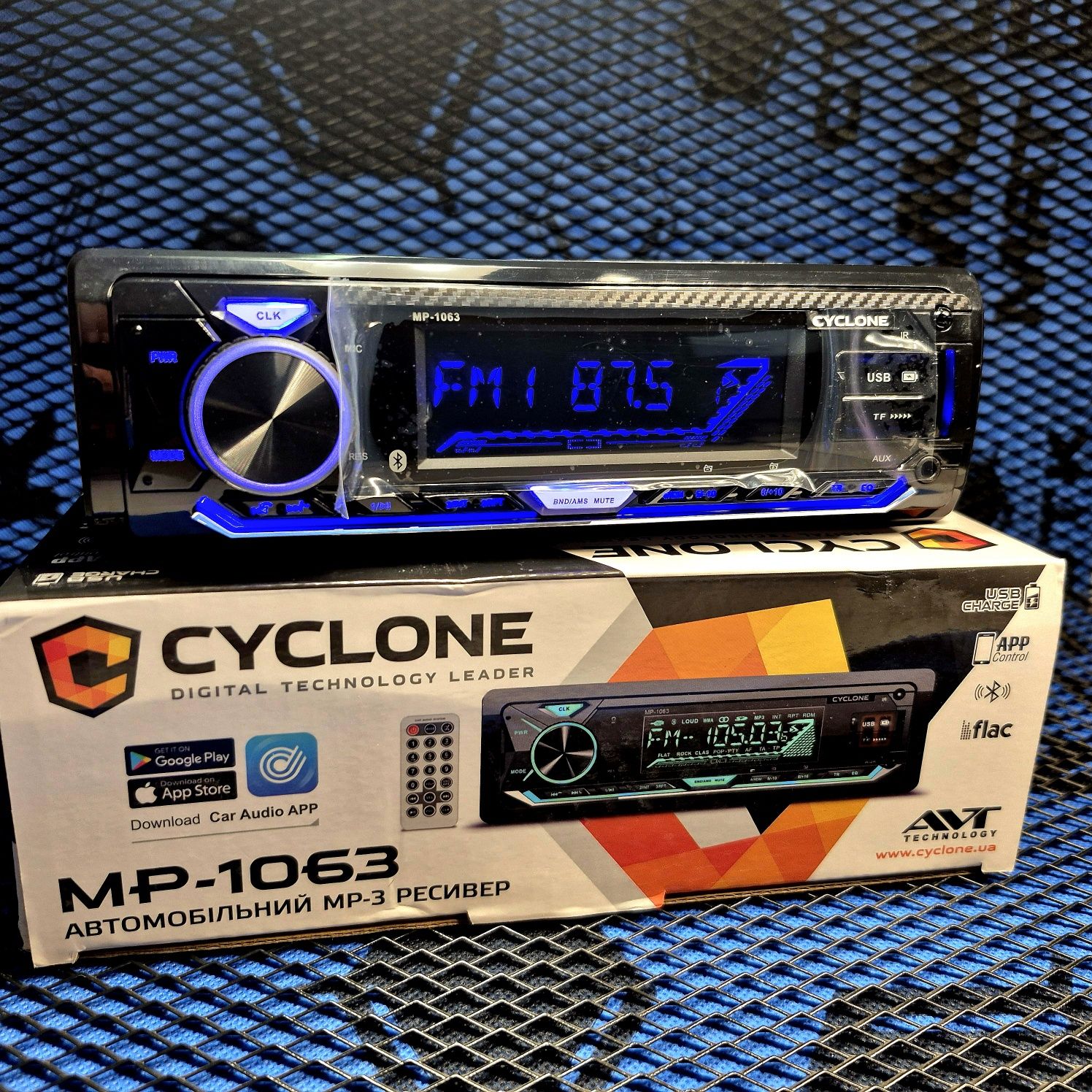 АвтомагнітолаCyclone MP-1063