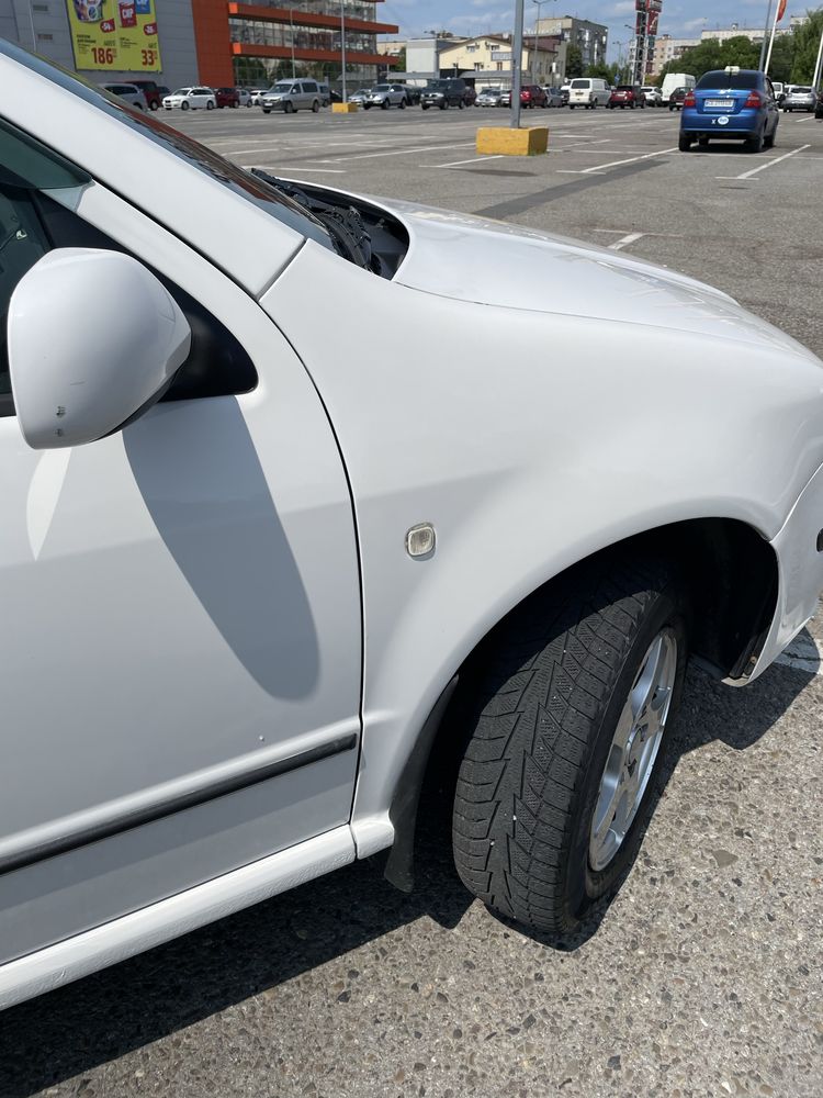Продам Skoda Fabia 2008, 1.4 , Газ/бензин + резина в подарок