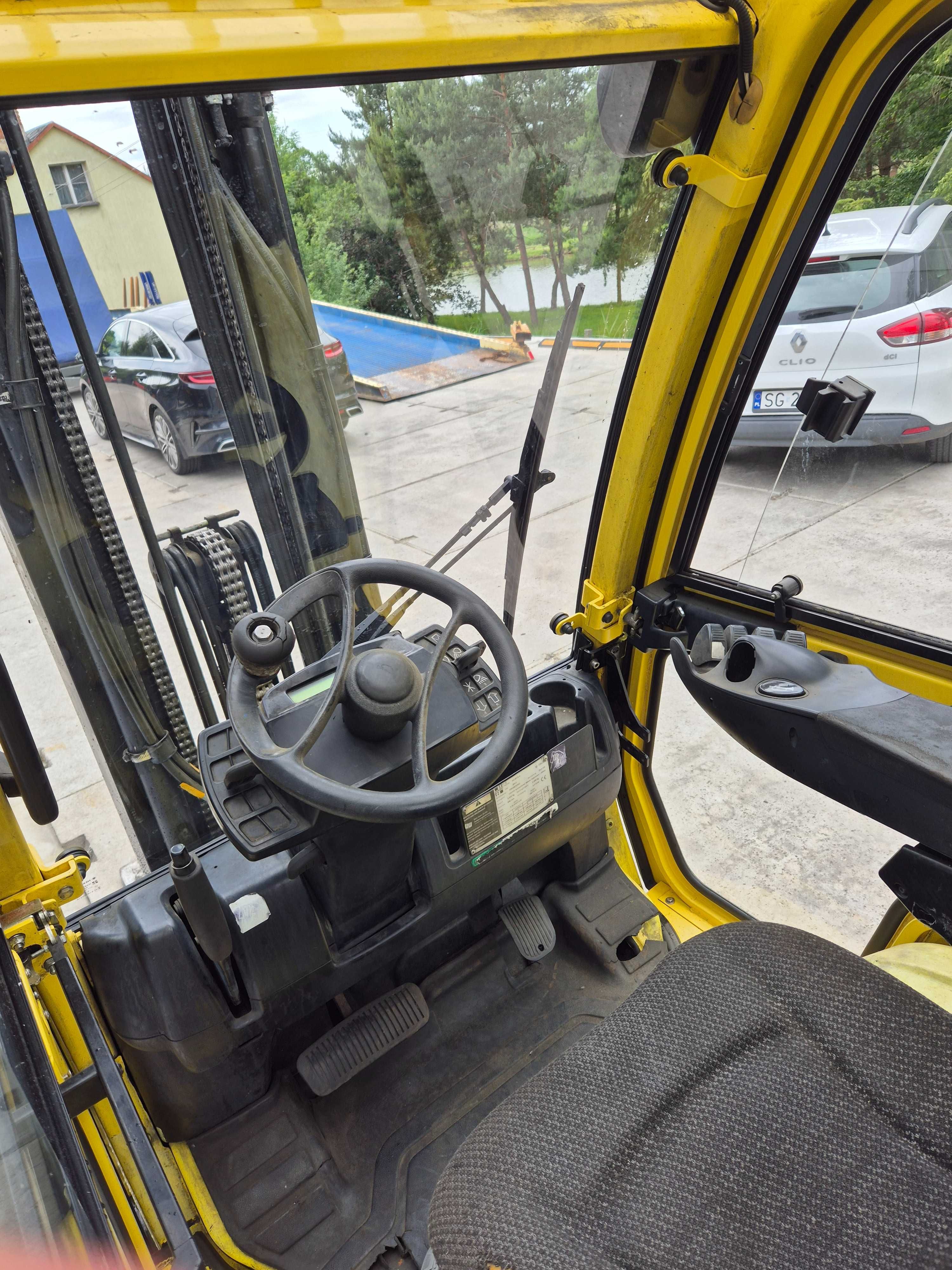 Wózek widłowy HYSTER H2.0FTS-G  pełna kabina maszt triplex wolny skok
