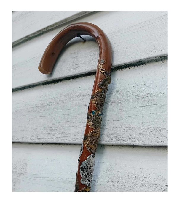 Stara laska podrónika z nabitymi blaszkami