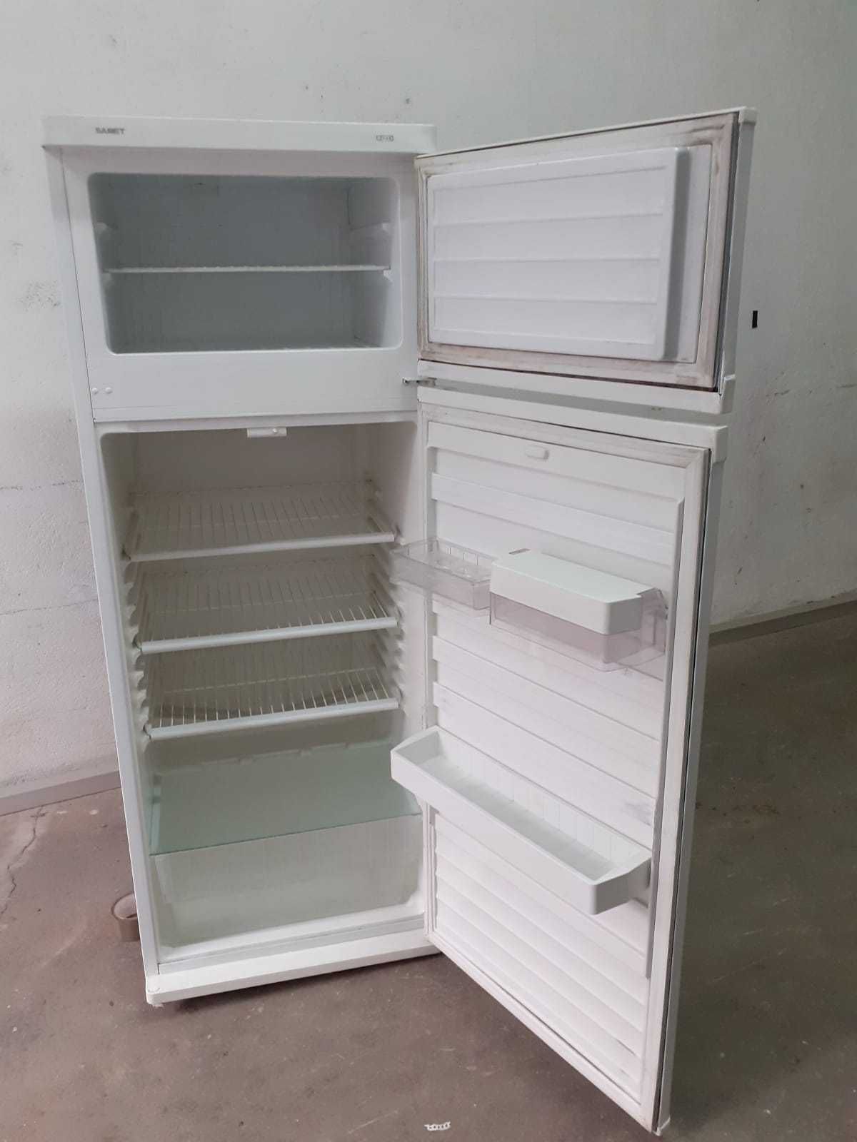 Frigorífico de 2 portas SAMET (~200L)