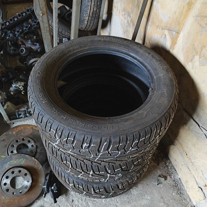 Opony zimowe Uniroyal MS PLUS 77 225/55r16 XL 2020 r 2 szt