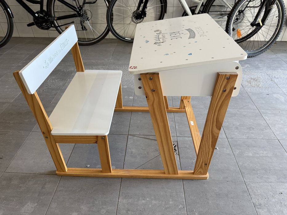 Biurko dziecęce idealne dla przedszkolaka