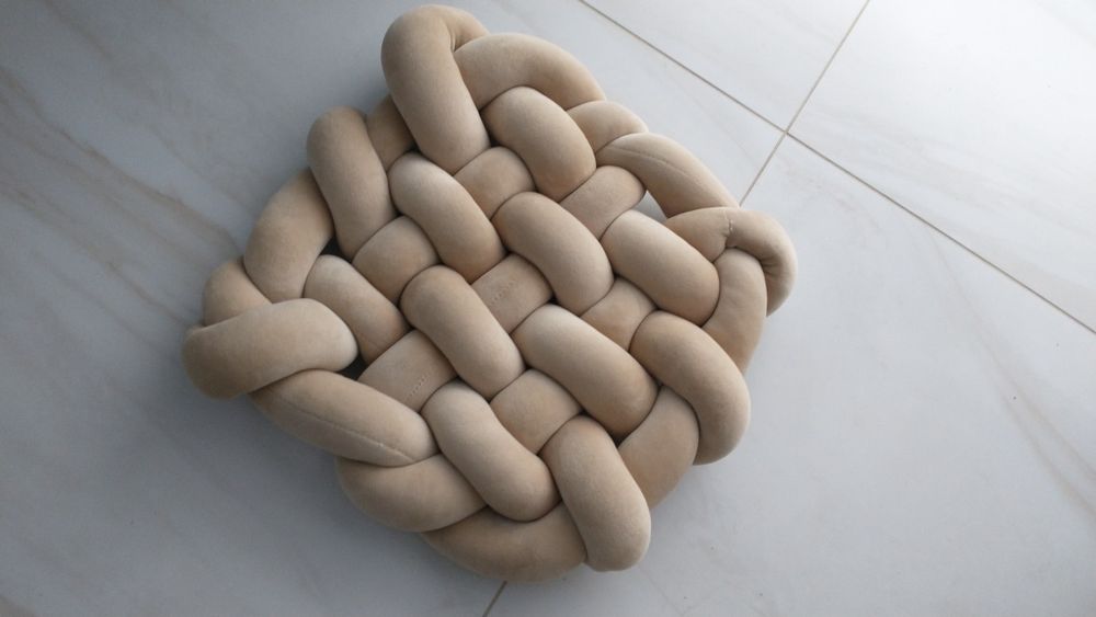 Poduszka Home&You, beżowa.