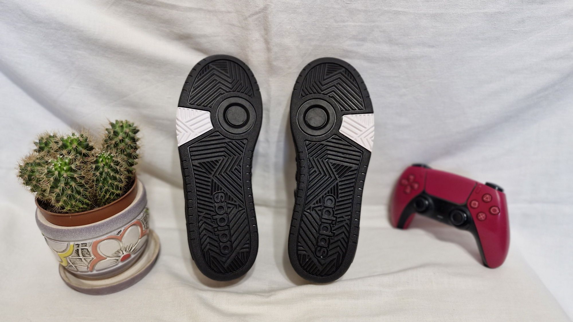 Жіночі кросівки Adidas Hoops 4.0.Розмір 38