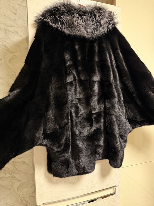 Роскошная норковая шуба с чернобуркой НОВАЯ