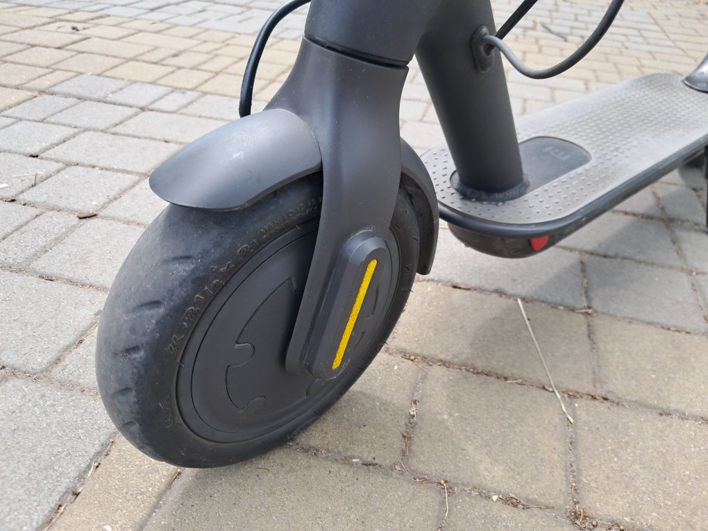 Mi Electric Scooter 1S