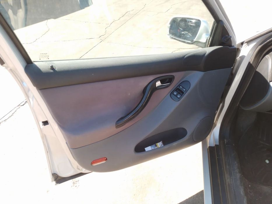 SEAT TOLEDO II 98-05 1.9 TDI  BOCZEK DRZWI PRAWY LEWY PRZÓD TYŁ