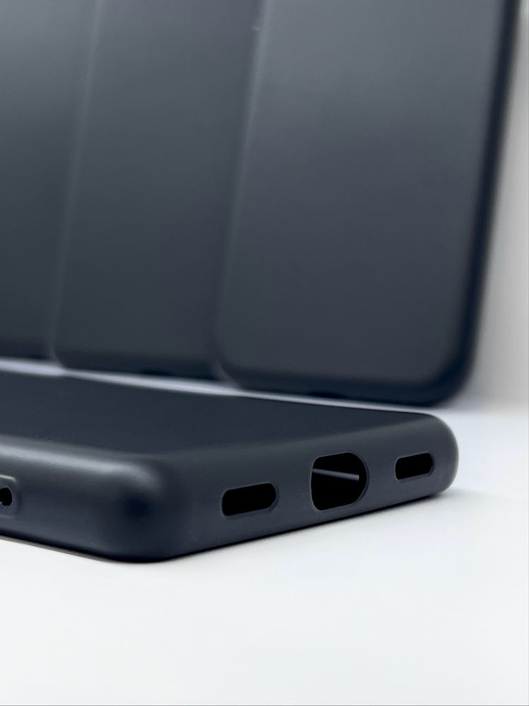 Чорний матовий чохол з мікрофіброю для серії Google Pixel
