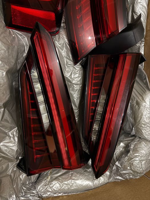 Оригинальные фонари Audi A5/S5 B9 F5 2016 - 2019 поштучно/комплект