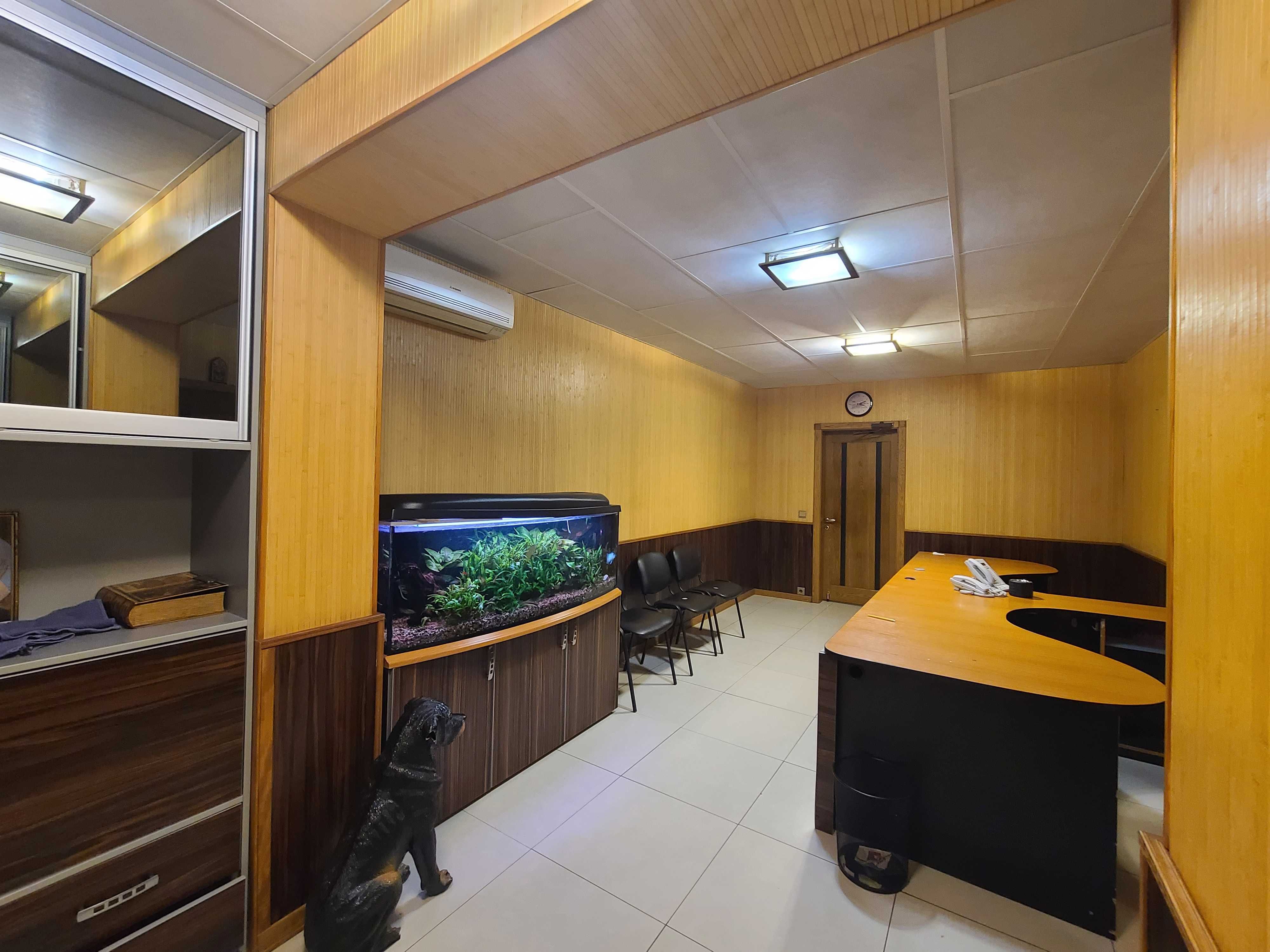 Офис, хостел, Call центр - квартира с мебелью 95м² 1эт. 4к. Троещина