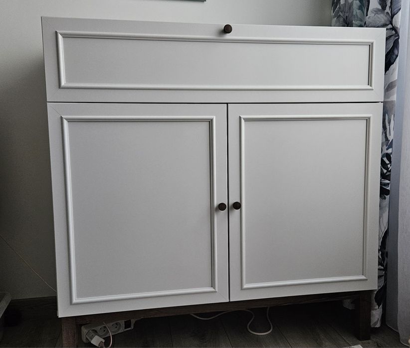 Komoda 100 cm szara wysokie nogi