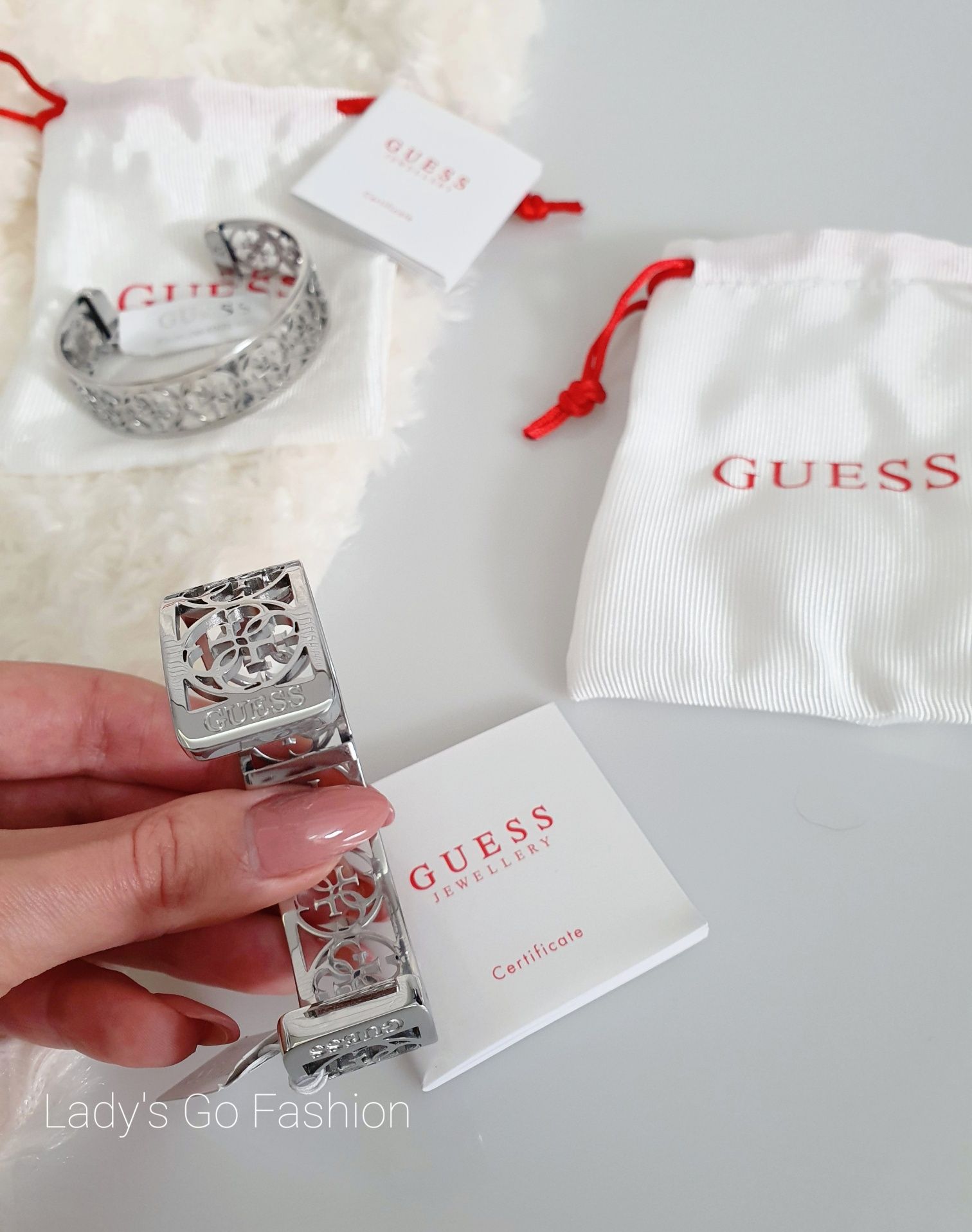 Nowa Bransoletka GUESS srebrna