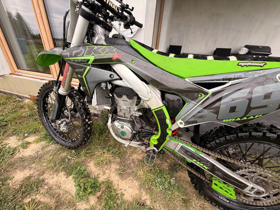 Kawasaki KX450F Akarpovic