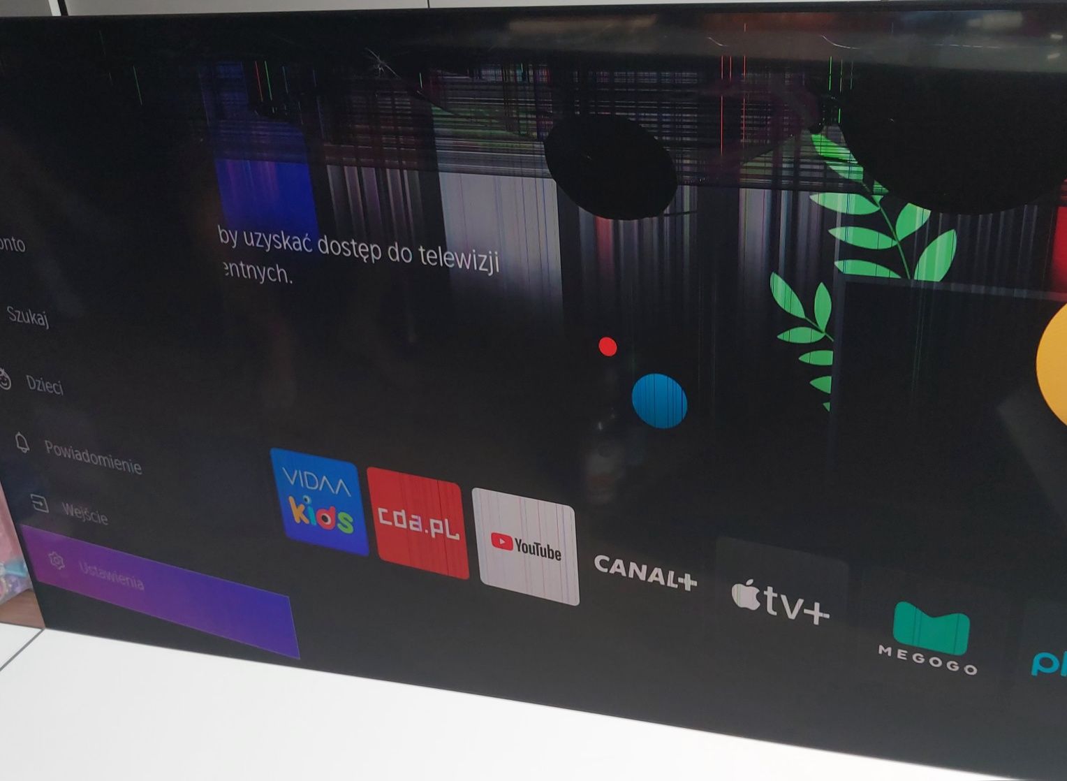 Telewizor 65cali Hisense uszkodzony