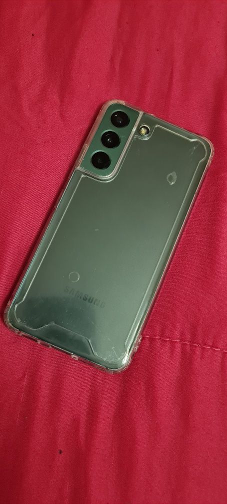 Samsung s22 8/128gb