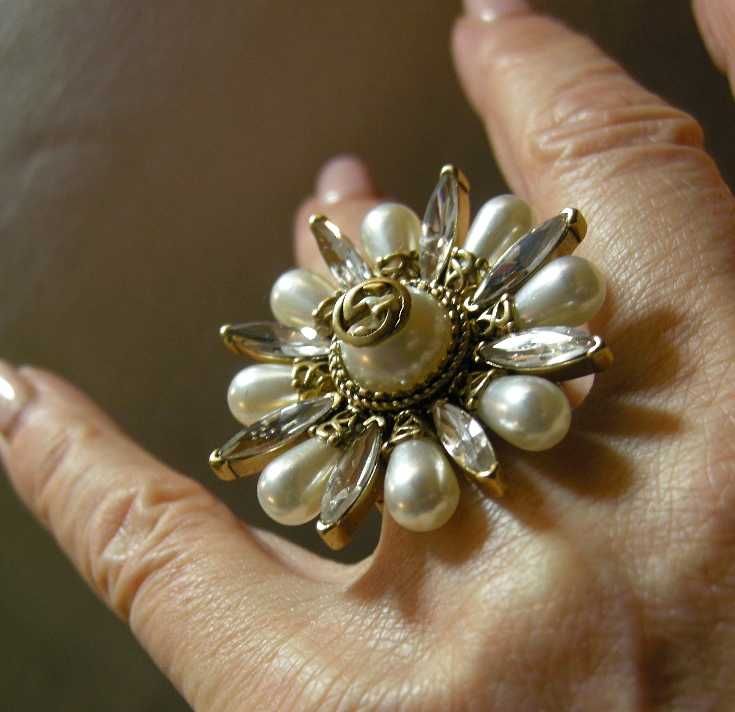 Gucci mosiężny pierścionek perły, potrójny