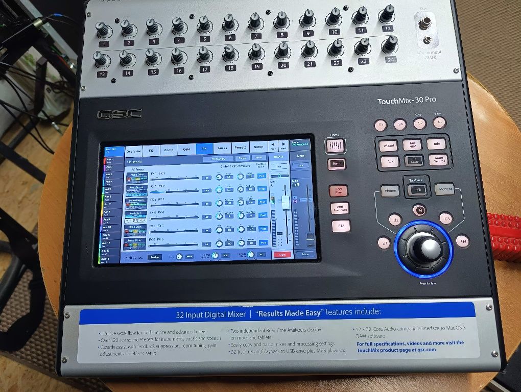 Sprzedam Touchmix 30 pro