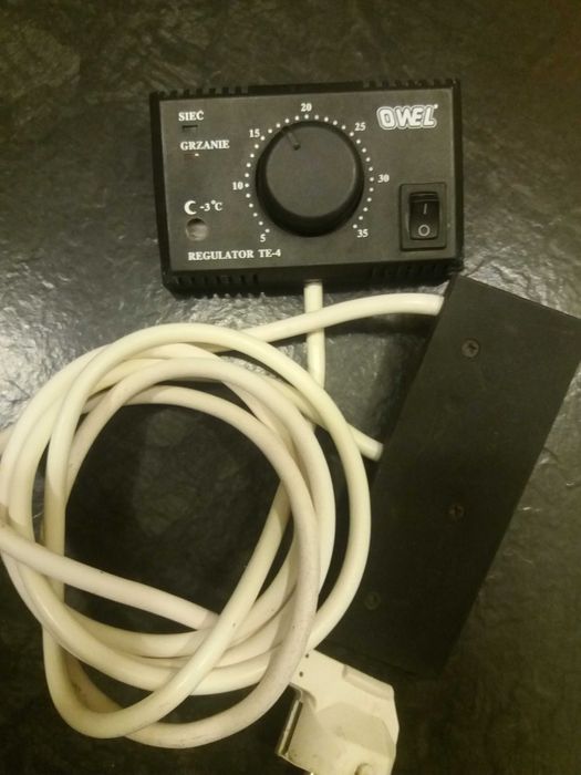 naścienne elektryczne listwy grzewcze  90 watowe tylko od 39 zł