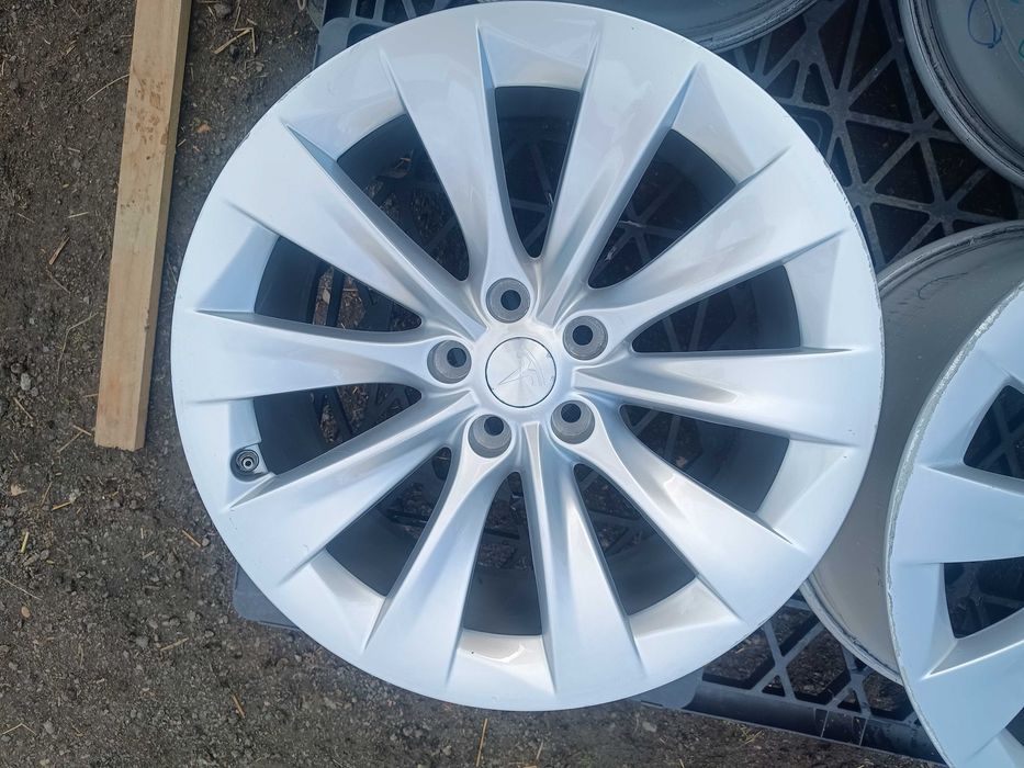 Alufelgi Tesla 20'' 5x120