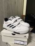 Кроссовки Adidas білі кросівки кеди 23,5 см 36/2 розмір