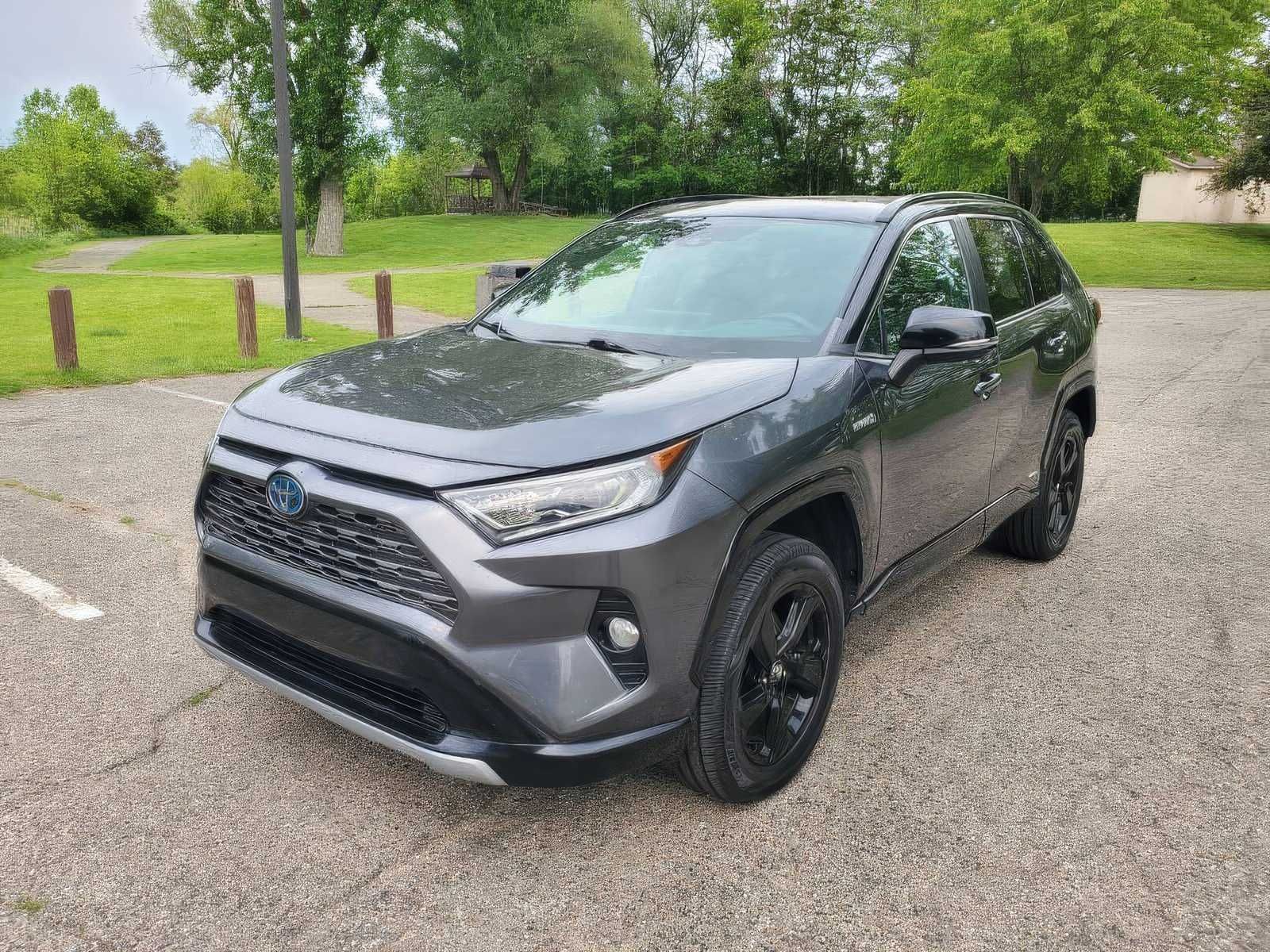 2020 Toyota RAV4 Hybrid XSE