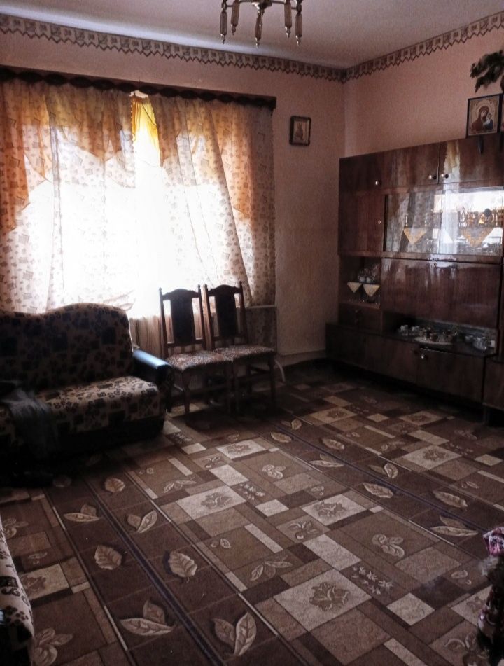 Продається будинок в Карпатах