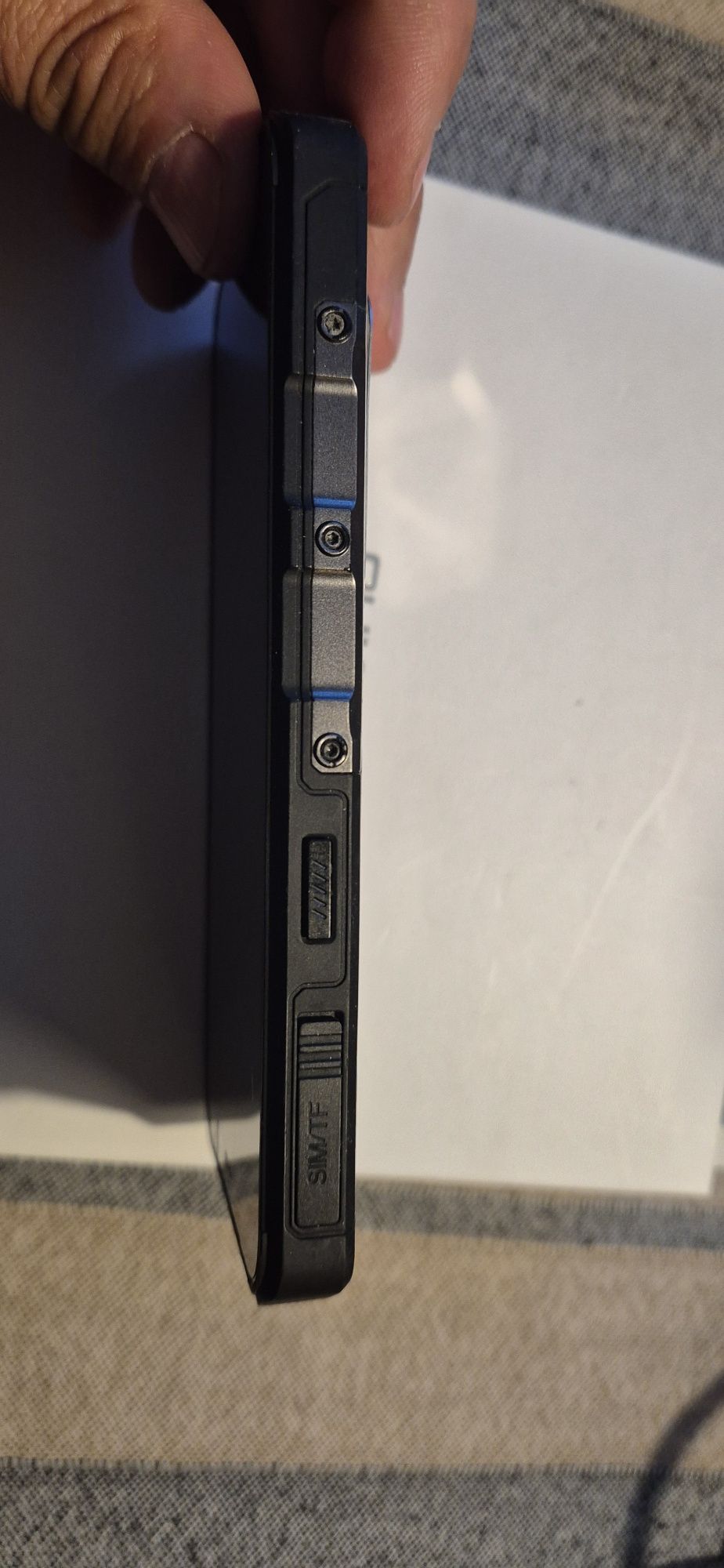 Pancerny telefon. Outkitel WP12 Pro