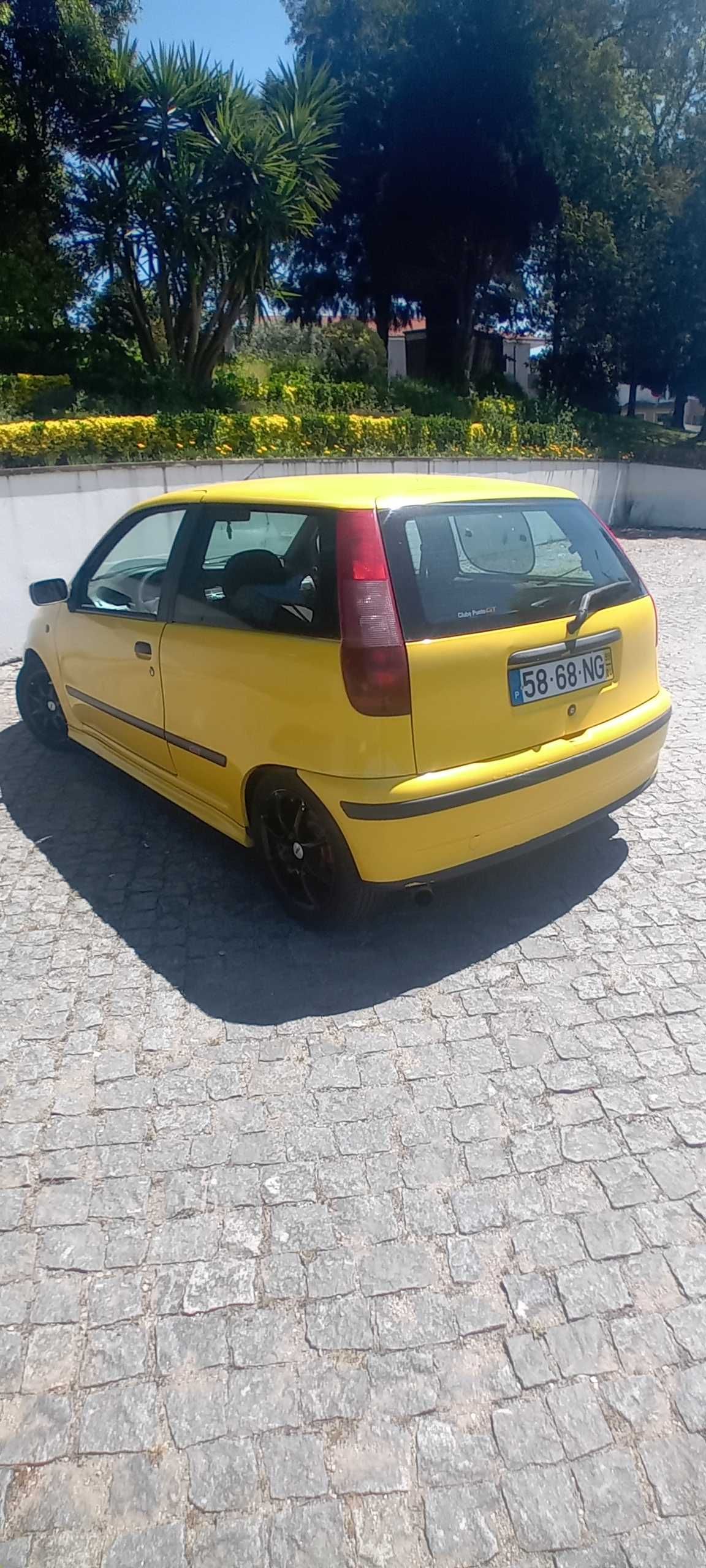 Punto gt em bom estado