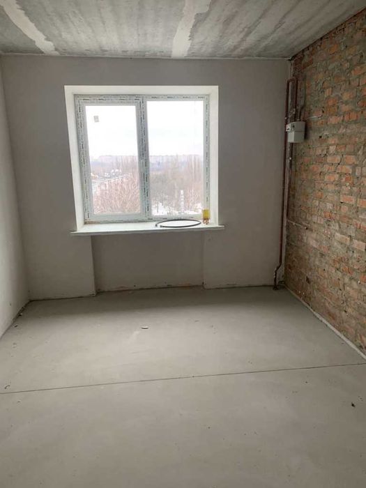 Продам 2к квартиру в новобудові, 64кв.м. в цеглі, центр