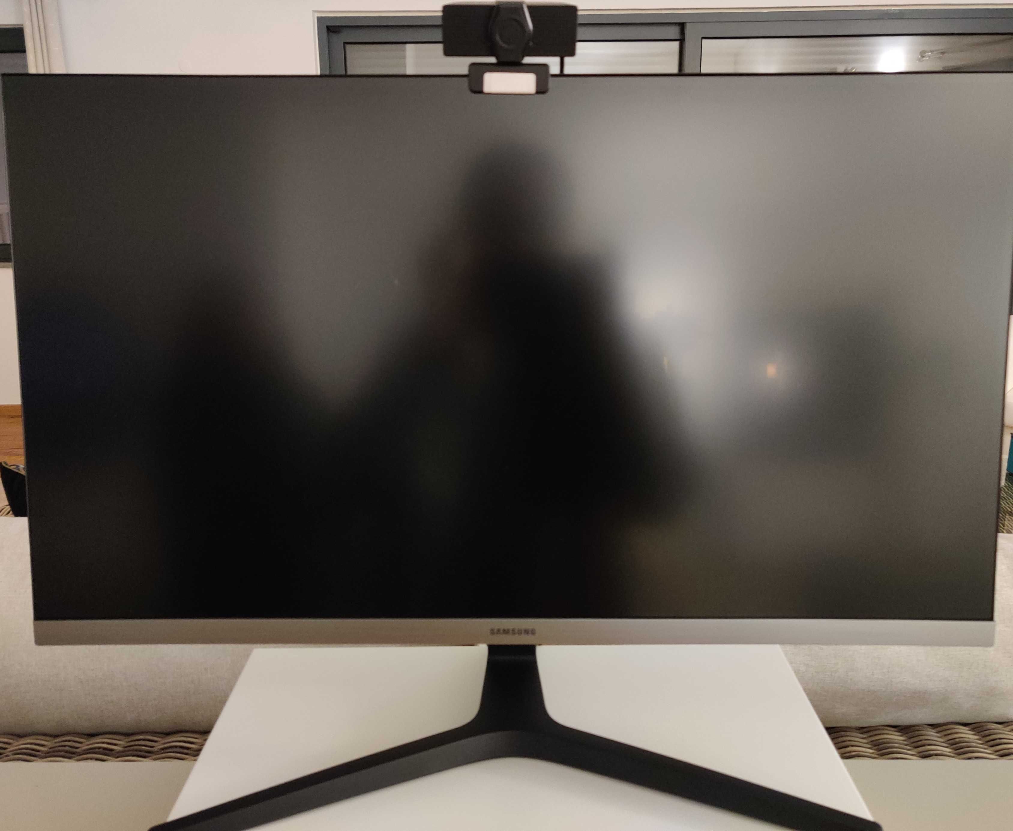 Monitor Samsung praticamente novo