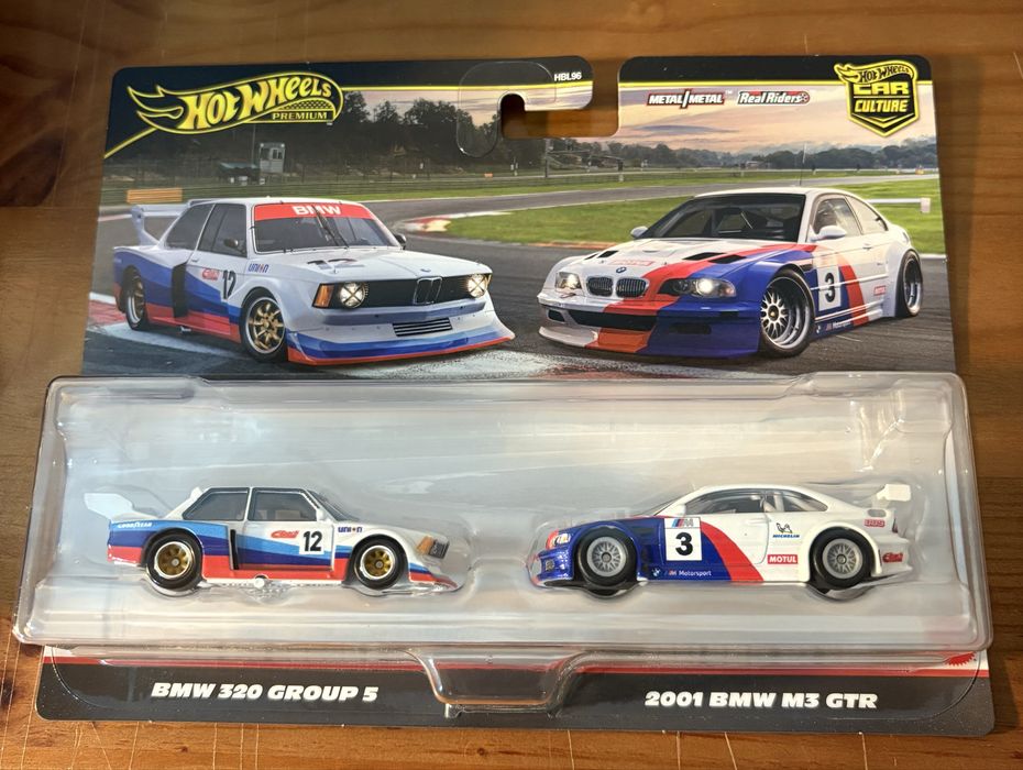 Packs duplos hot wheels premium