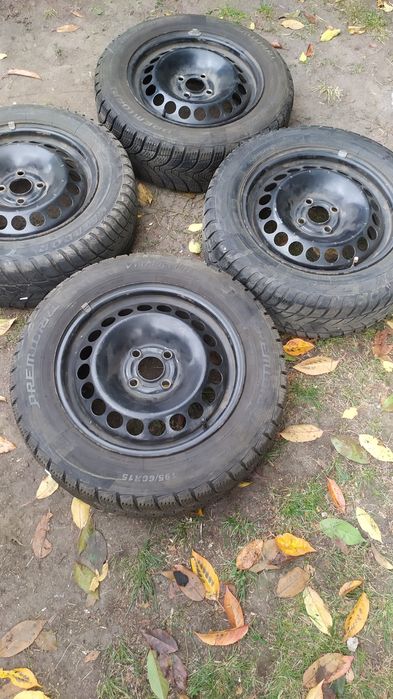 Шины на дисках 195/60/R15.