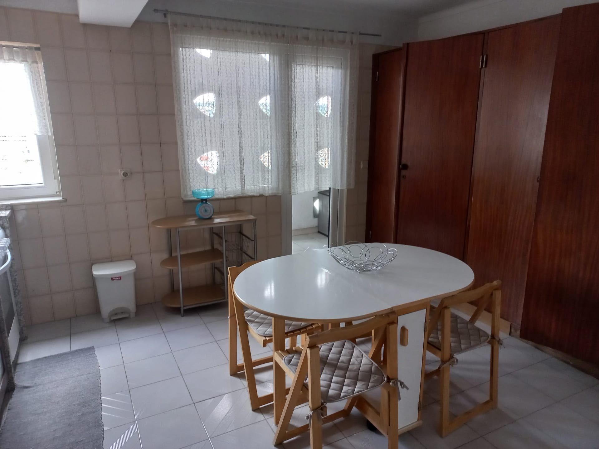 Alugo quarto, apartamento T3 Vila Real