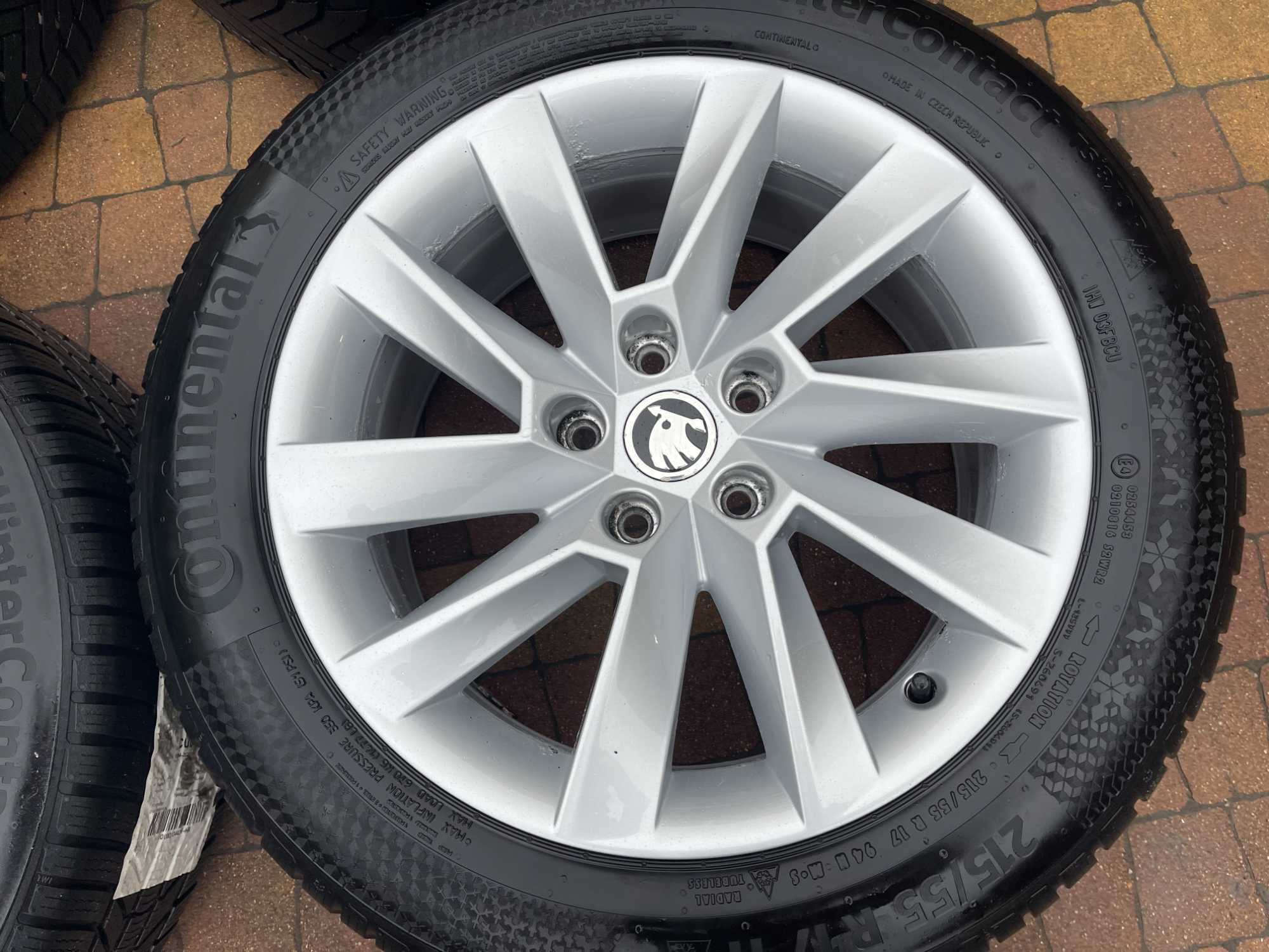 3656. Koła zimowe Skoda Superb III oryginalne 5x112 215/55/17 2023r