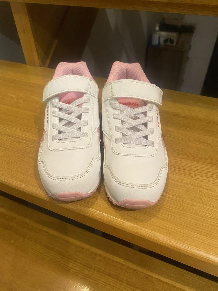 Buty dziewczece rozmiar 28
